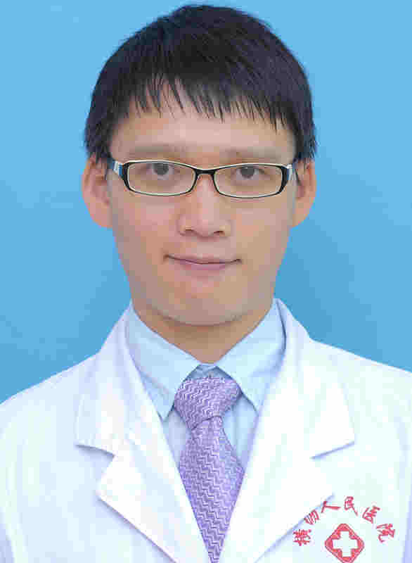 钟永华主治医师2012毕业于南方医科大学.